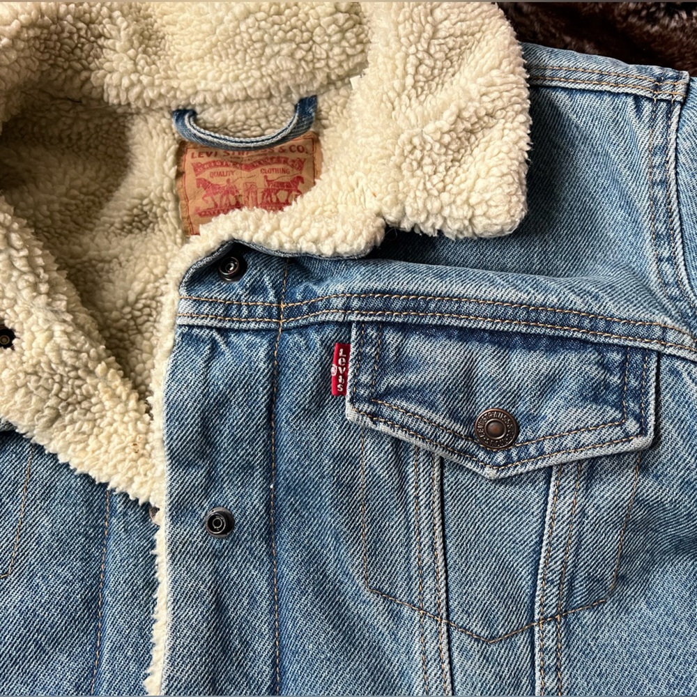Levi’s Sherpa jean jacket